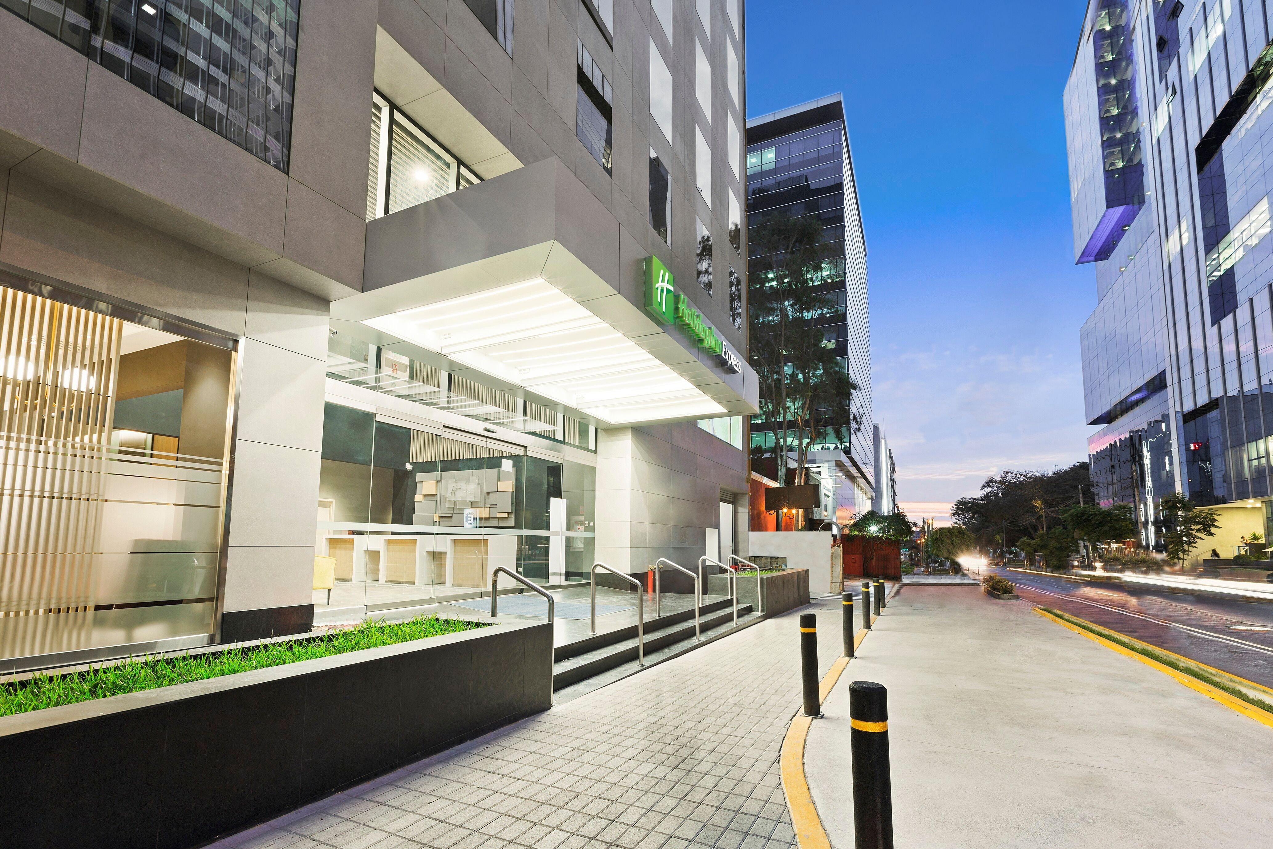 Express - San Isidro By Ihg Hotel