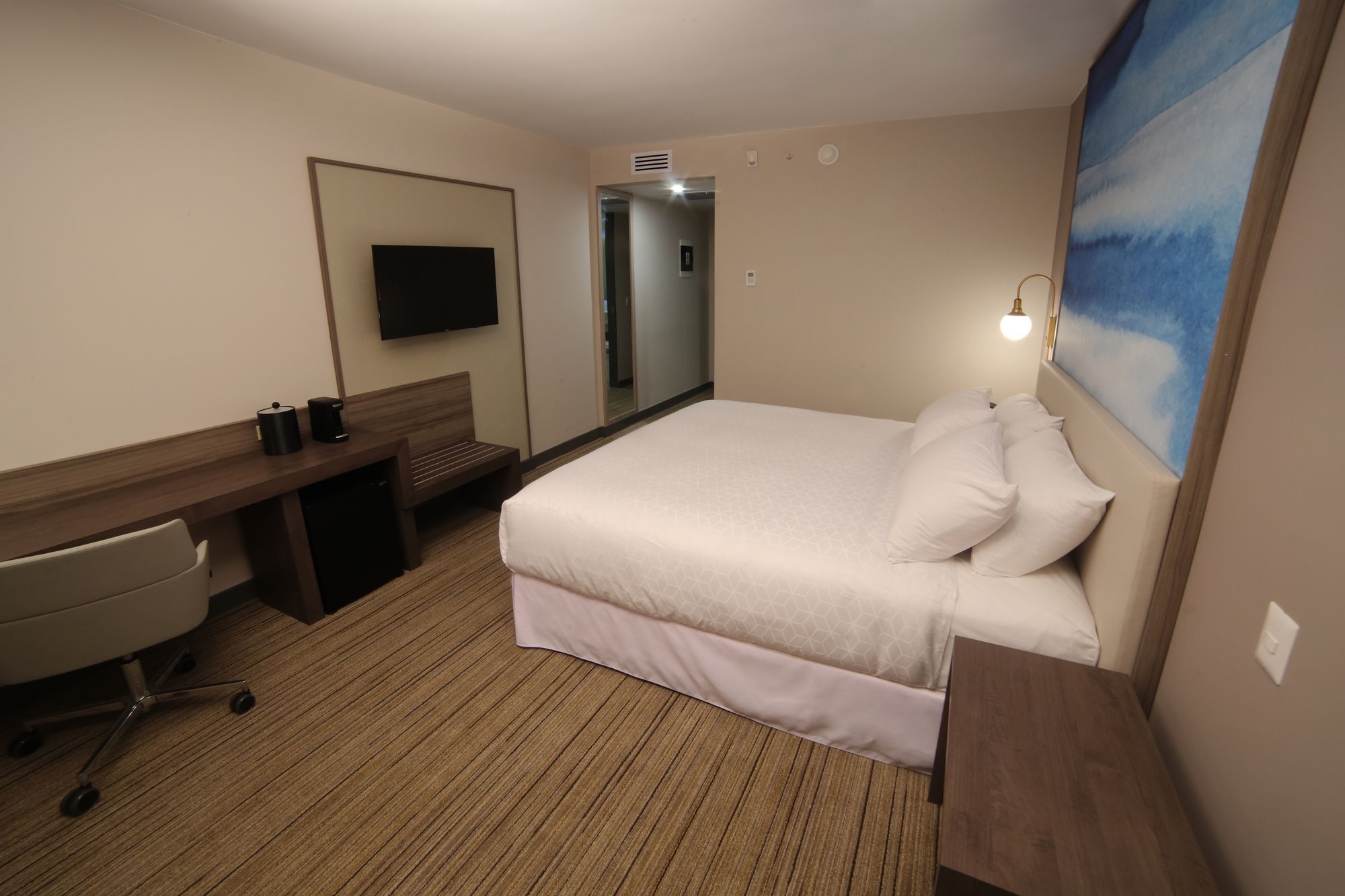 Express - San Isidro By Ihg Hotel